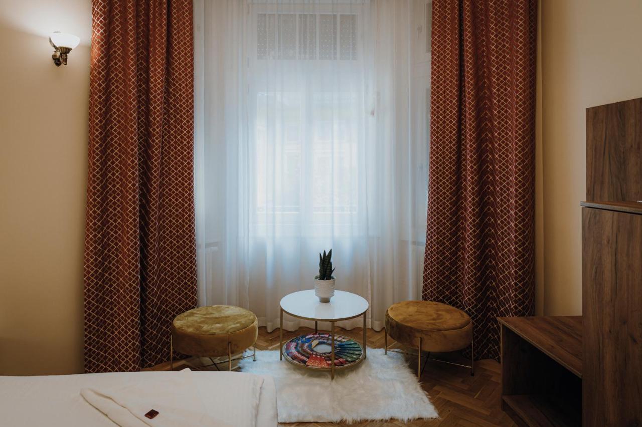 Dozsa Apartman Сегед Экстерьер фото
